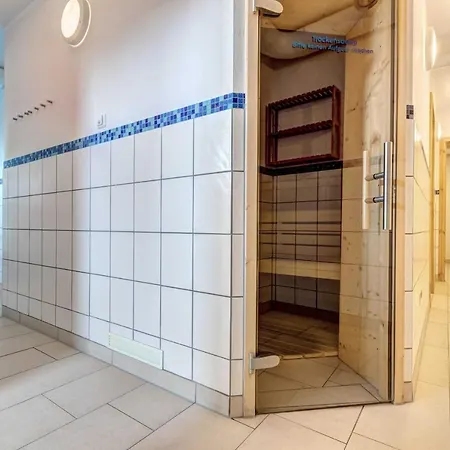 Gabriele Innenpool Und Sauna *